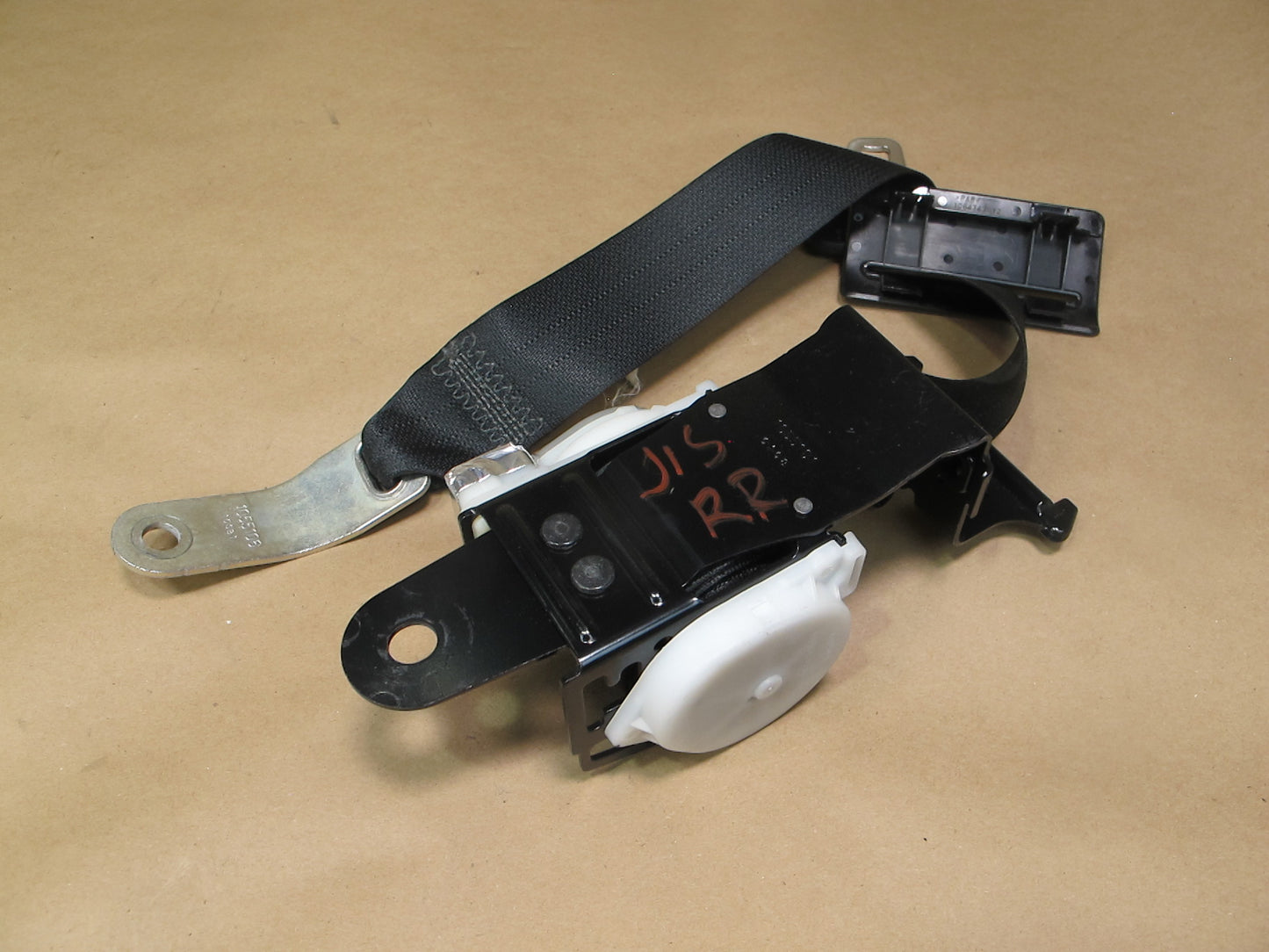 10-15 LEXUS IS250 IS350 CONVERTIBLE REAR RIGHT & LEFT SIDE SEATBELT RETRACTOR SET OEM