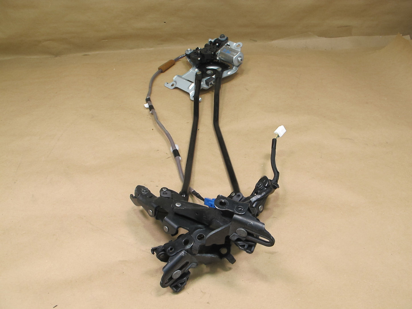 10-15 Lexus IS250 IS350 Convertible Rear Trunk Roof Lock Latch Motor Assy OEM