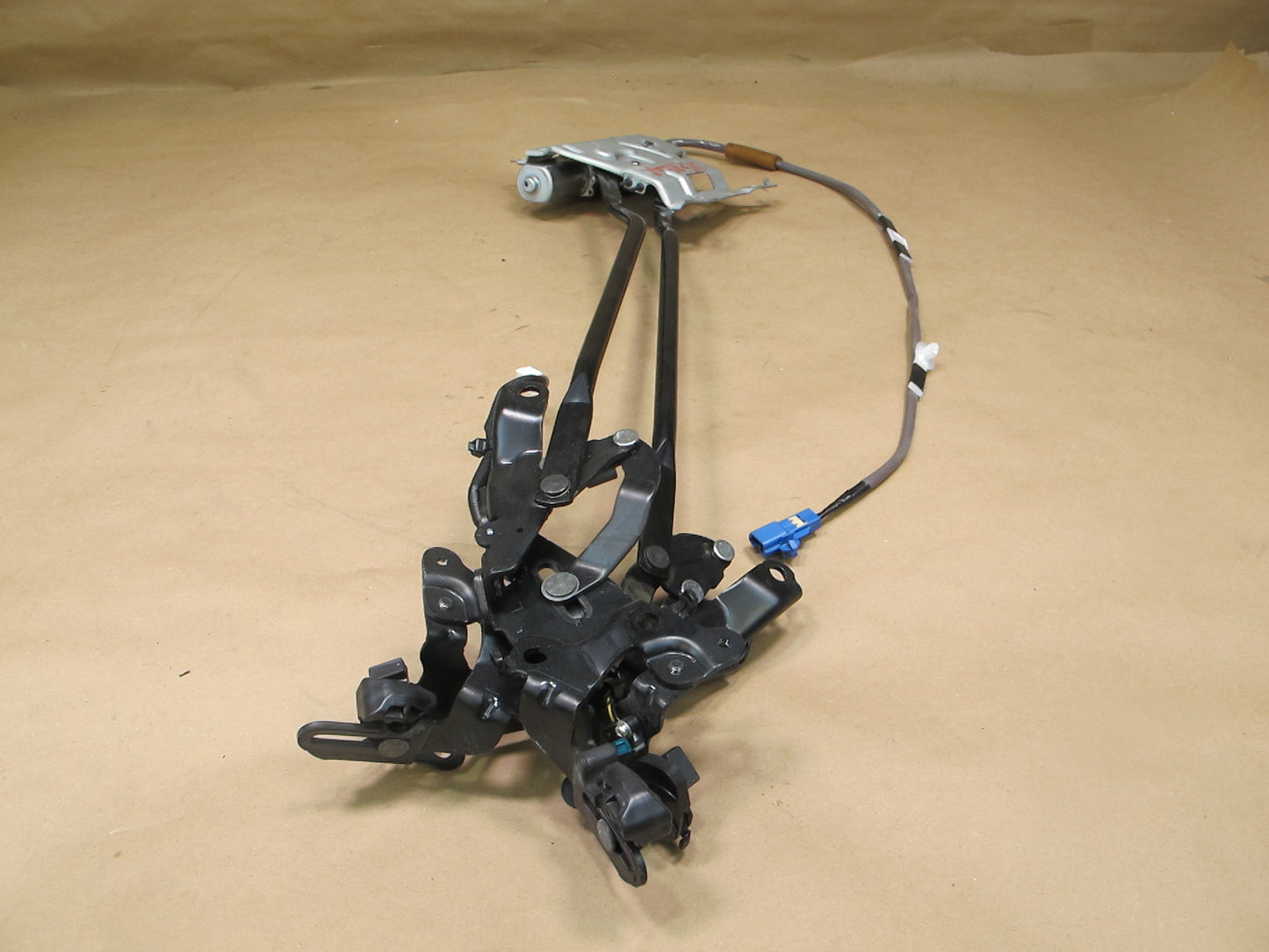 10-15 Lexus IS250 IS350 Convertible Rear Trunk Roof Lock Latch Motor Assy OEM