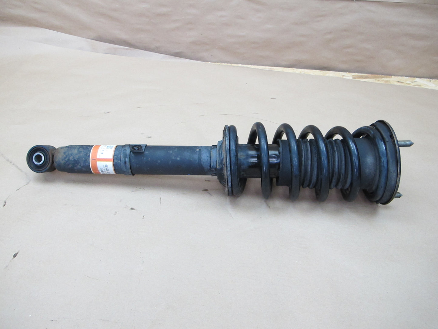 10-15 Lexus IS350 Convertible Front Left Right Side Shock Strut Set OEM