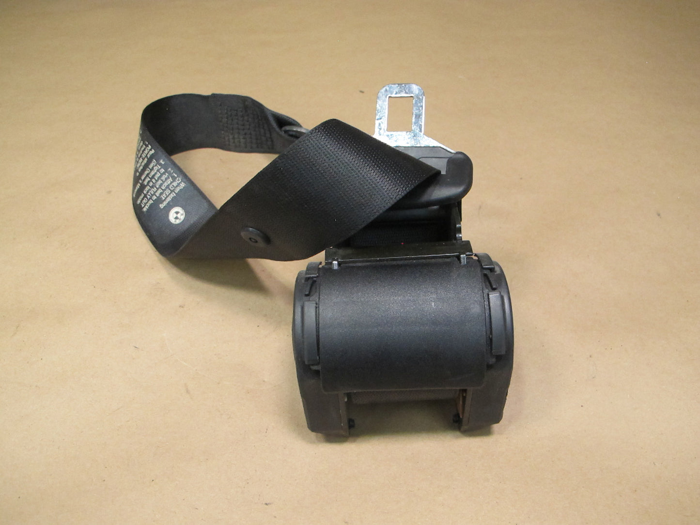 01-06 BMW E46 CONVERTIBLE REAR RIGHT & LEFT SIDE SEATBELT RETRACTOR SET OEM