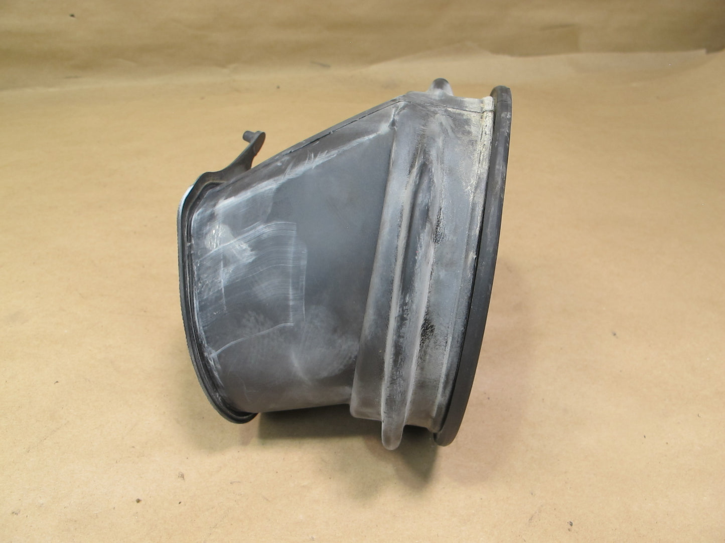 91-95 Toyota SW21L MR2 Fuel Tank Filler Neck Gasket Seal Actuator w Cable OEM