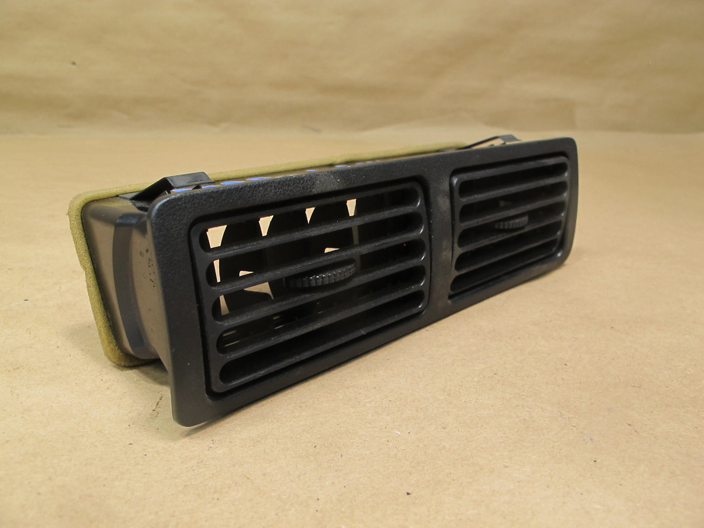 89-91 Mazda RX7 Dash Center Air Vent Grille OEM