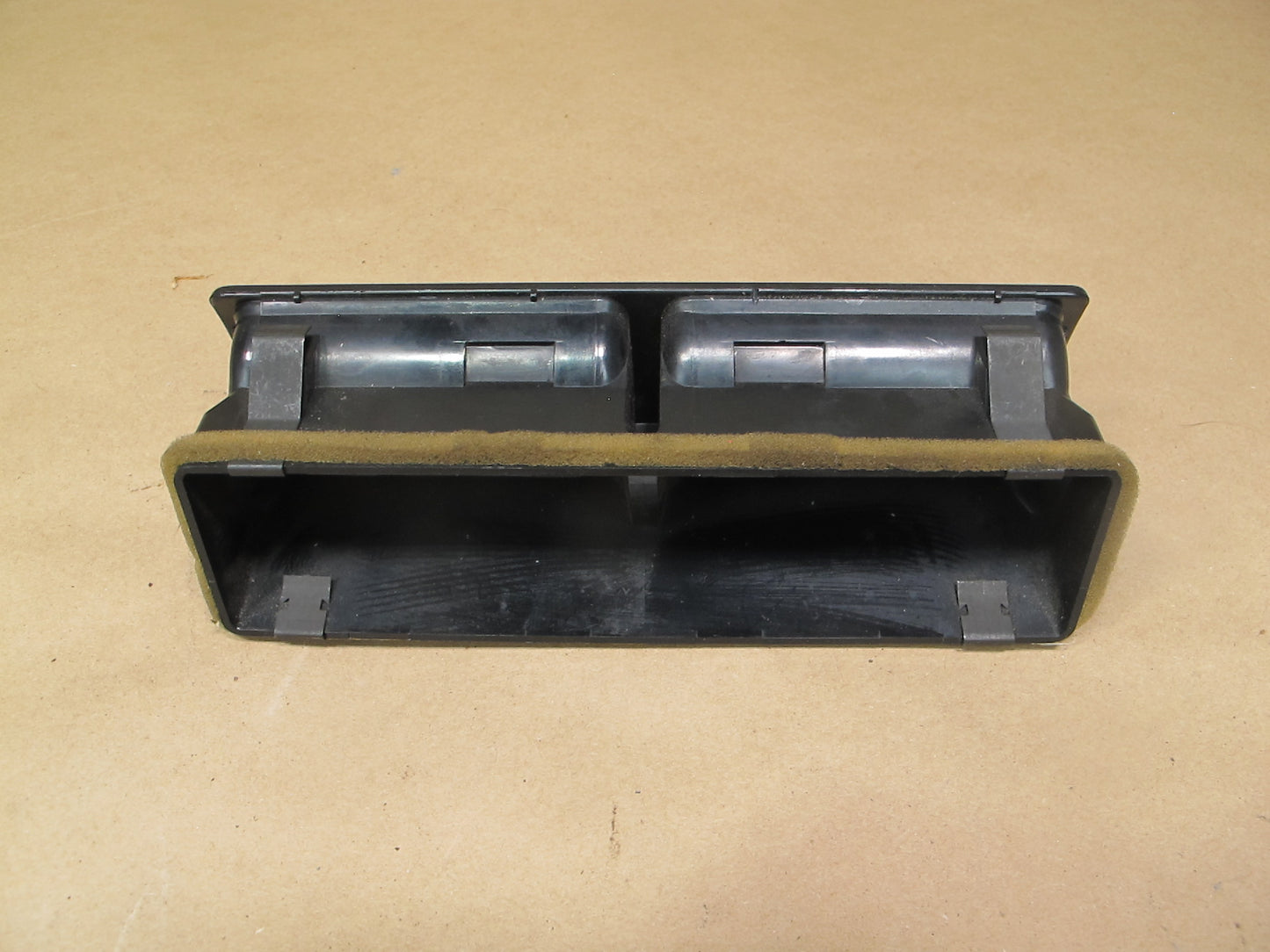 89-91 Mazda RX7 Dash Center Air Vent Grille OEM
