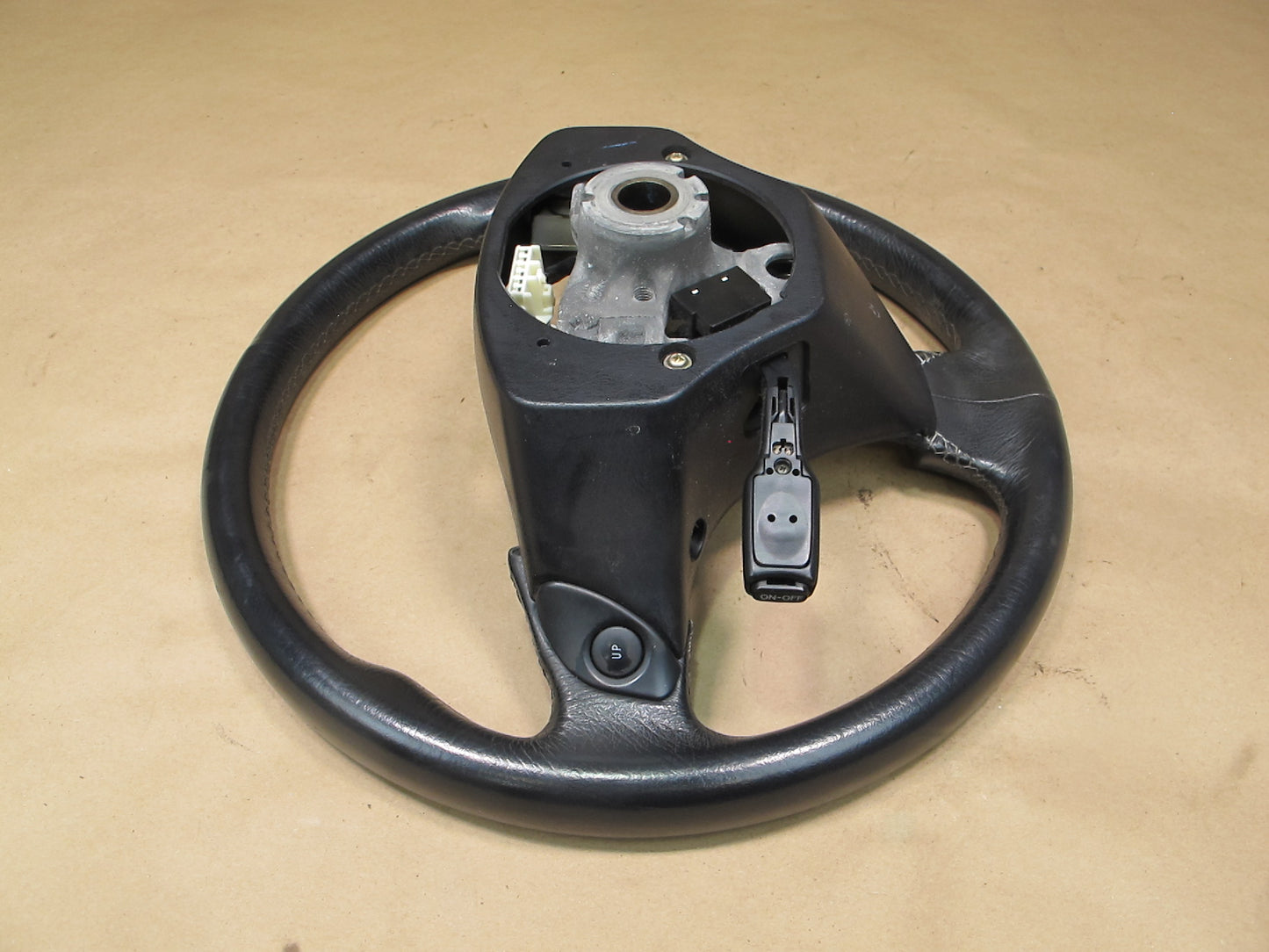 04-05 Lexus JCE10 IS300 AT Auto Transmission Leather Steering w Cruise OEM