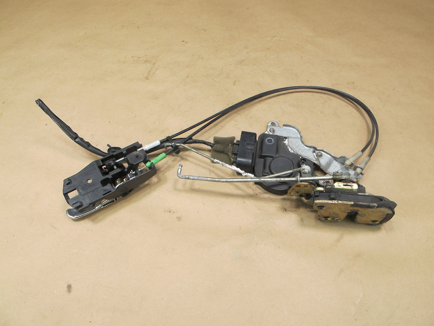 04-05 Lexus JCE10 IS300 Front Left Door Lock Latch Actuator w Handle Assy OEM