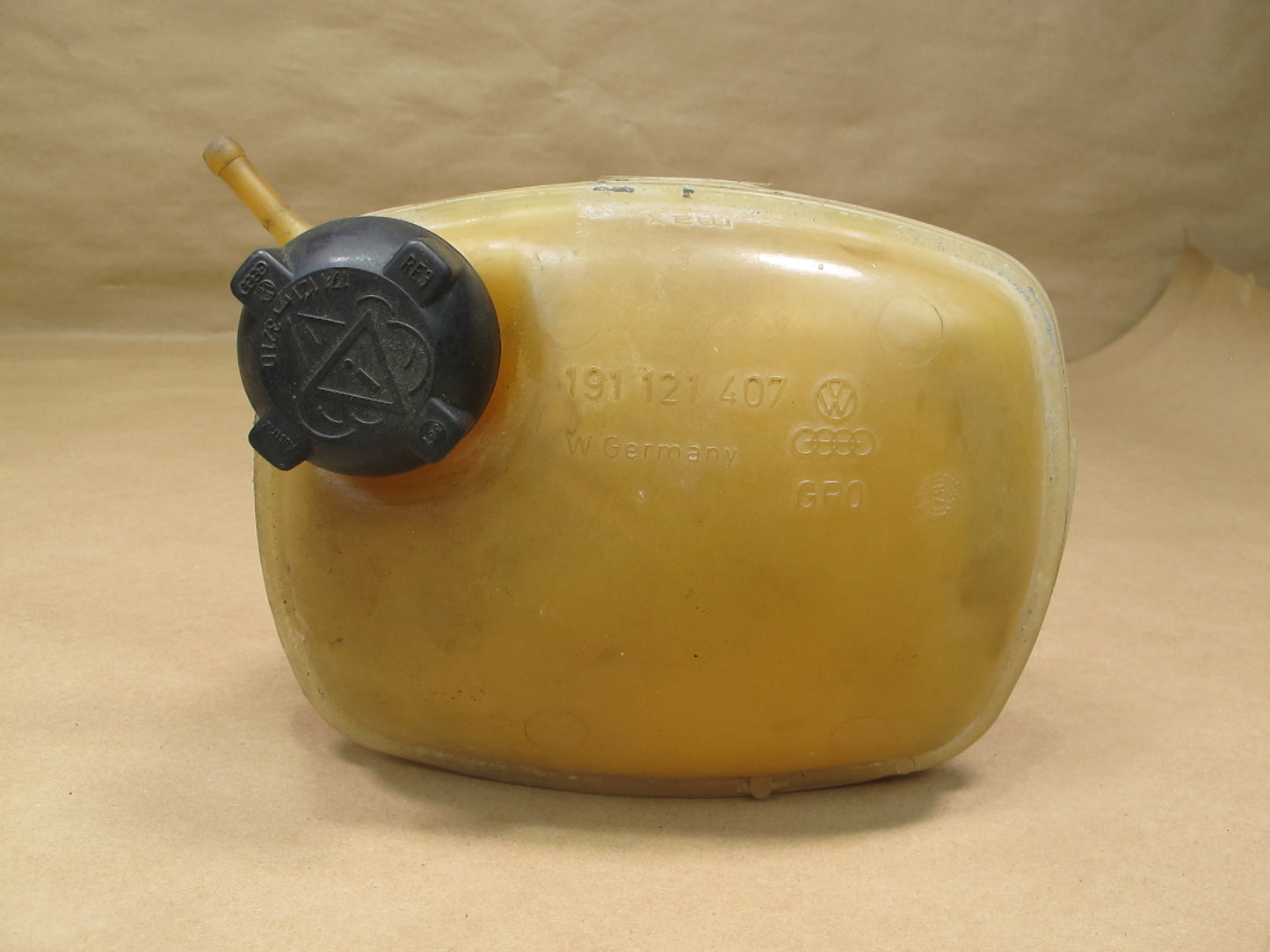 85-89 Volkswagen VW Cabriolet Engine Coolant Reservoir w Cap 191121407 OEM