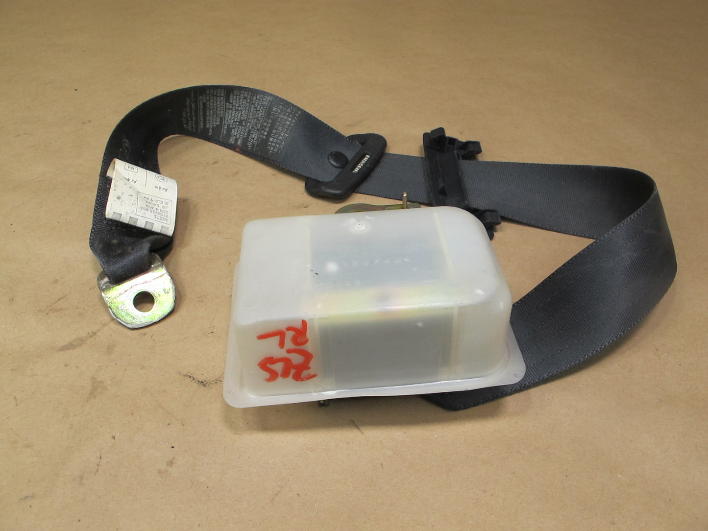 98-00 LEXUS LS400 REAR RIGHT CENTER LEFT SIDE SEATBELT RETRACTOR SET OEM