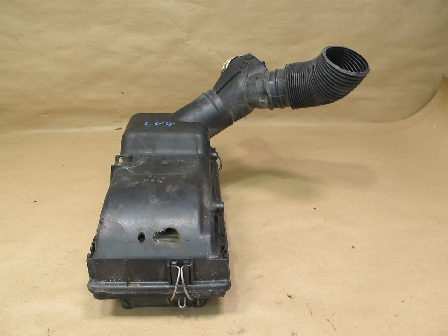 85-89 VW Cabriolet Air Intake Filter Cleaner Box w Warmup Thermostat Assy OEM