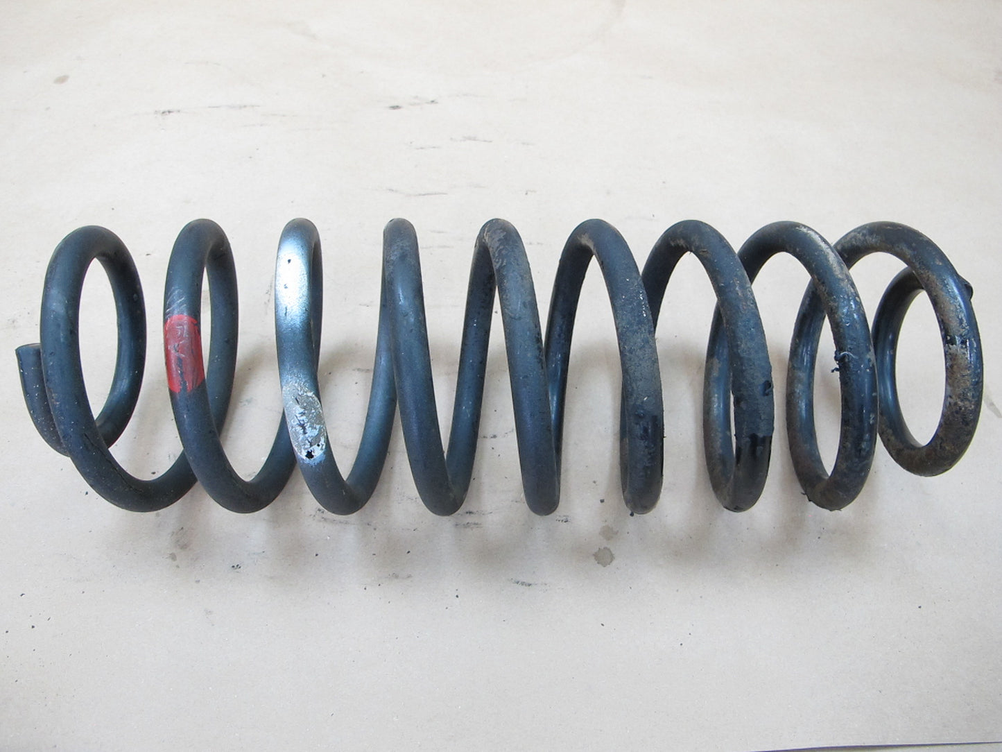 84-89 Nissan Z31 300ZX 2+0 Set of 2 Rear Left & Right Coil Spring OEM