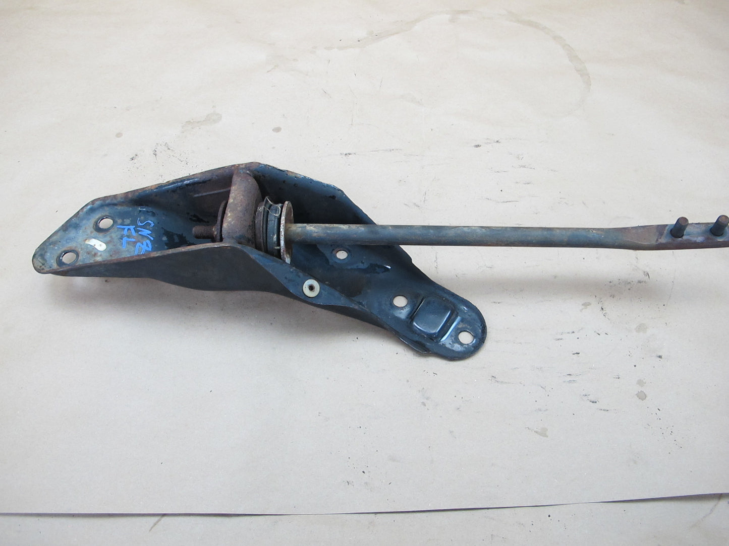 84-86 Nissan Z31 300ZX 2+0 Front Left Lower Control Arm & Torsion Bar Set OEM
