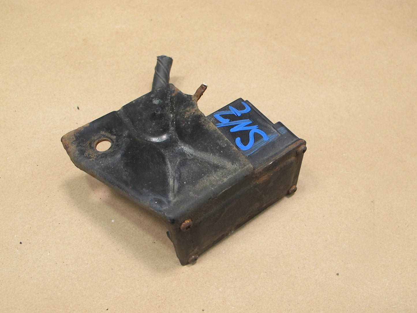 84-86 Nissan Z31 300ZX 2+0 Headlight Lamp Sensor Module 28410-19P00 OEM