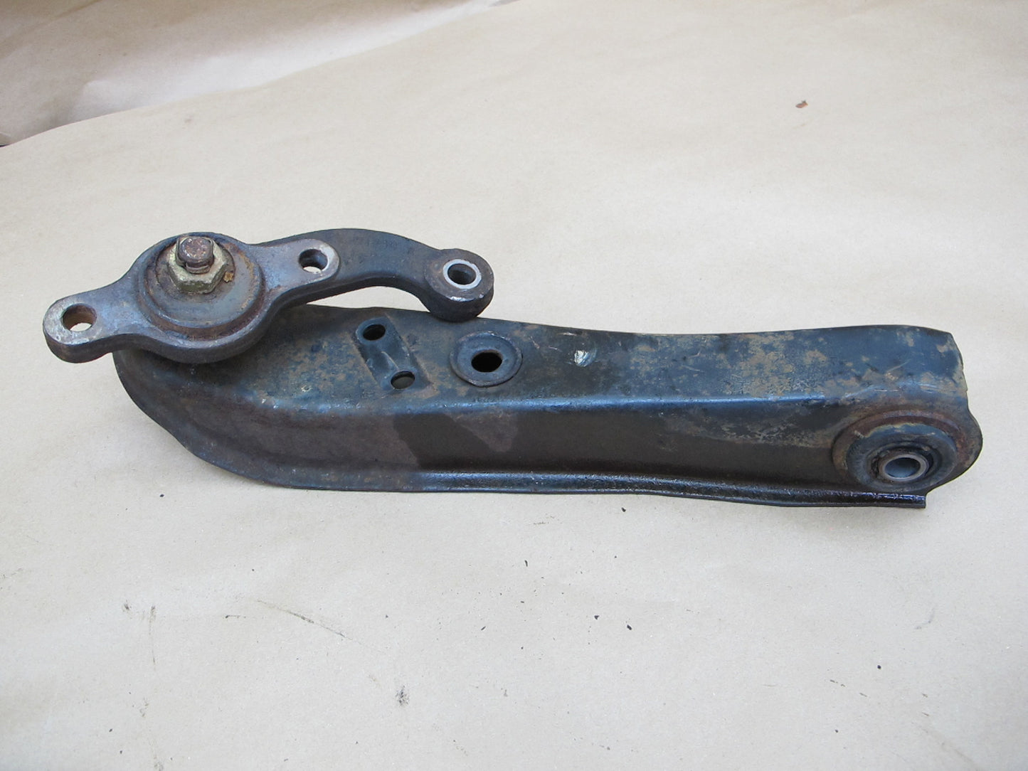 84-86 Nissan Z31 300ZX 2+0 Front Right Lower Control Arm & Torsion Bar Set OEM