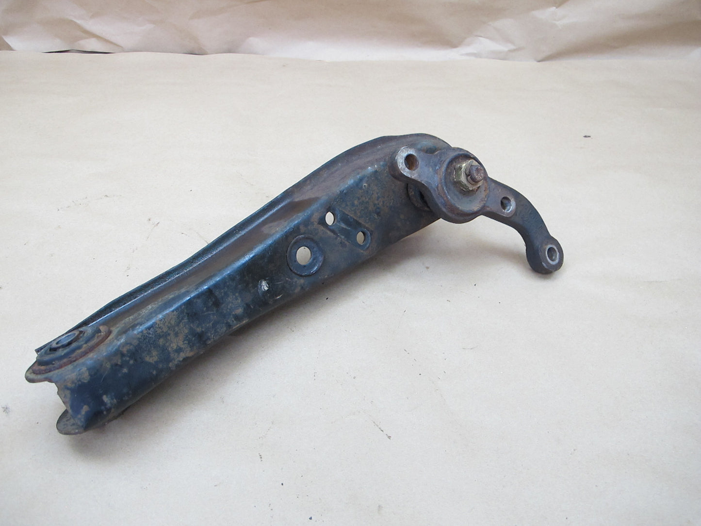 84-86 Nissan Z31 300ZX 2+0 Front Right Lower Control Arm & Torsion Bar Set OEM