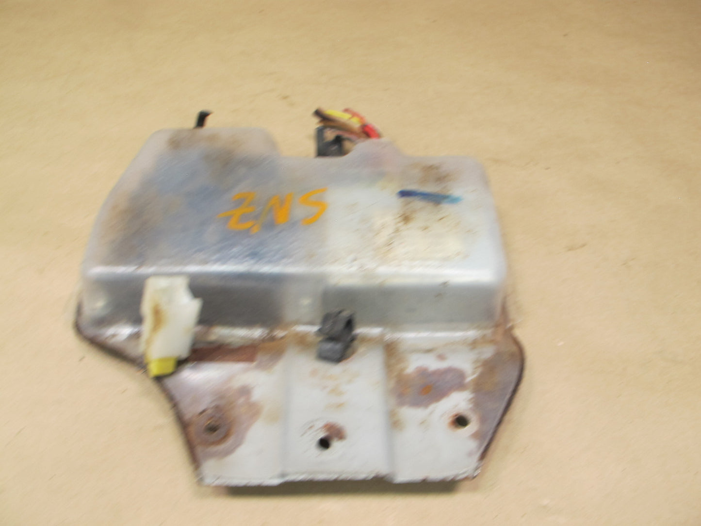 84-86 Nissan Z31 300ZX Theft Warning & Locking Control Module 28591-01P51 OEM