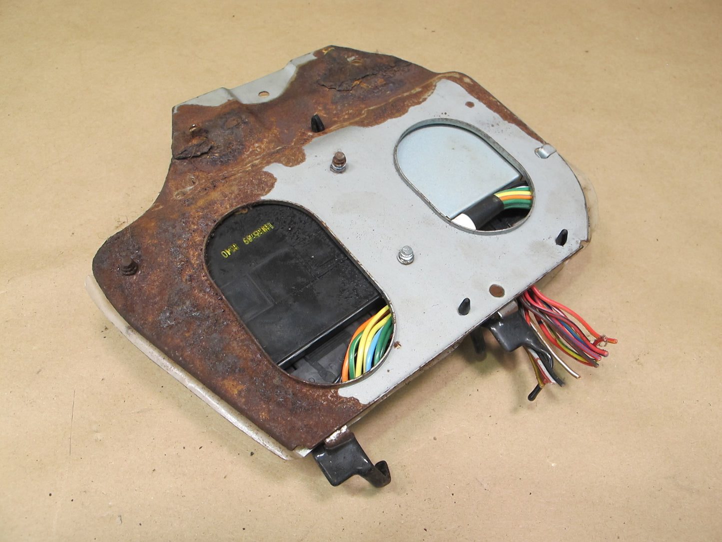84-86 Nissan Z31 300ZX Theft Warning & Locking Control Module 28591-01P51 OEM