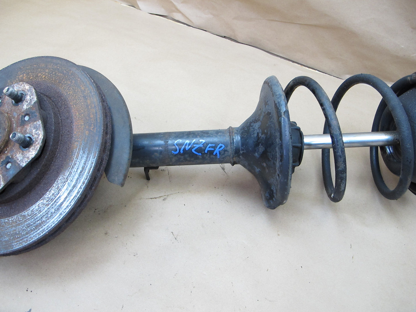 84-86 Nissan Z31 300ZX Front Right Spindle Knuckle Wheel Hub Strut Rotor OEM