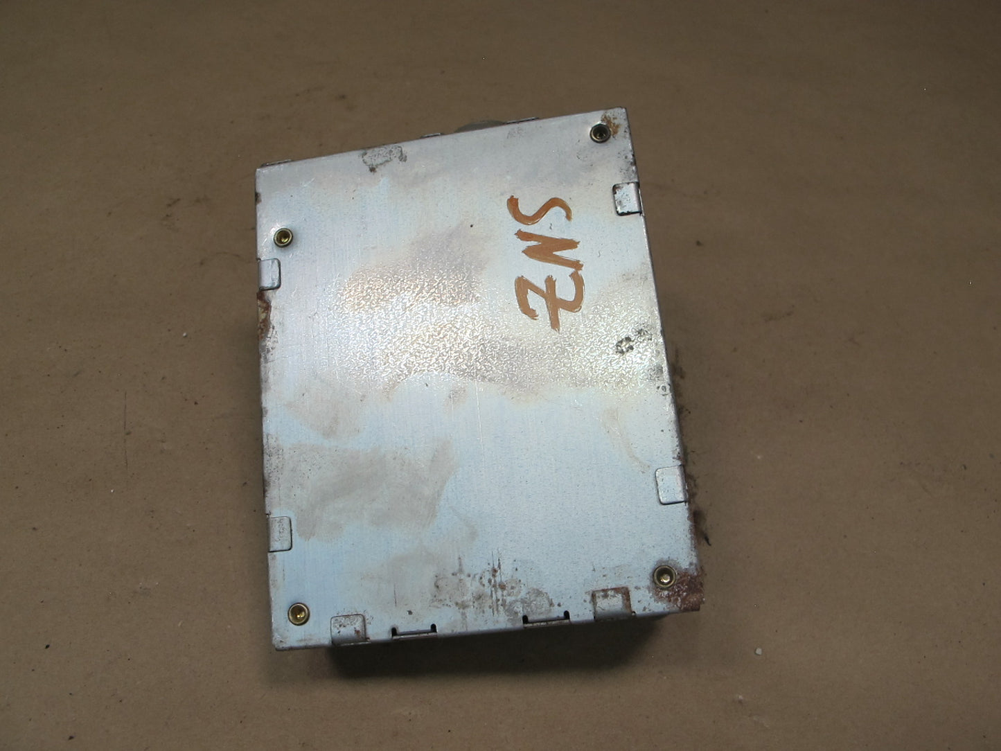 84-89 Nissan Z31 300ZX Communication Control Module Receiver 25696-01P20 OEM