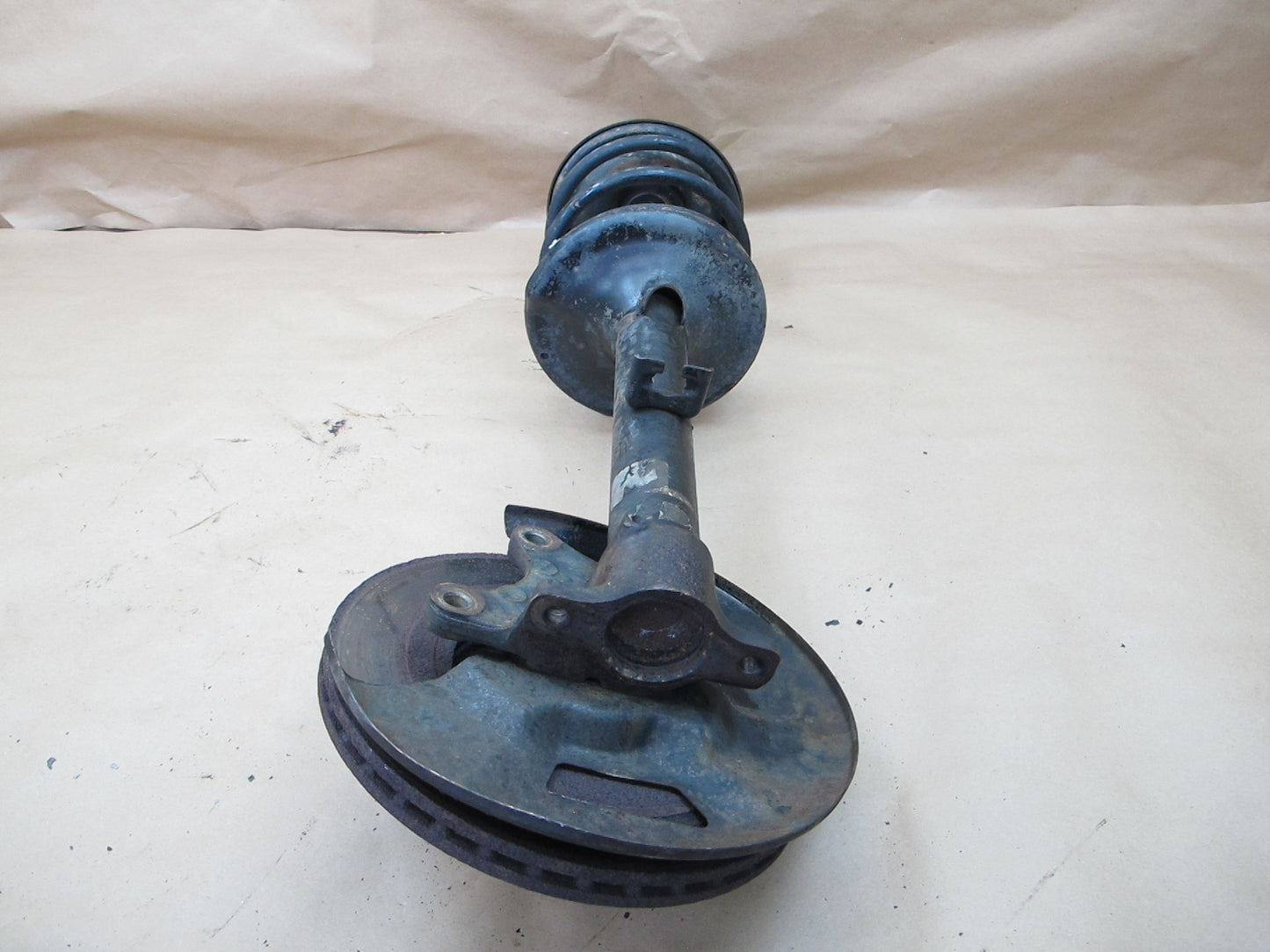 84-86 Nissan Z31 300ZX Front Right Spindle Knuckle Wheel Hub Strut Rotor OEM
