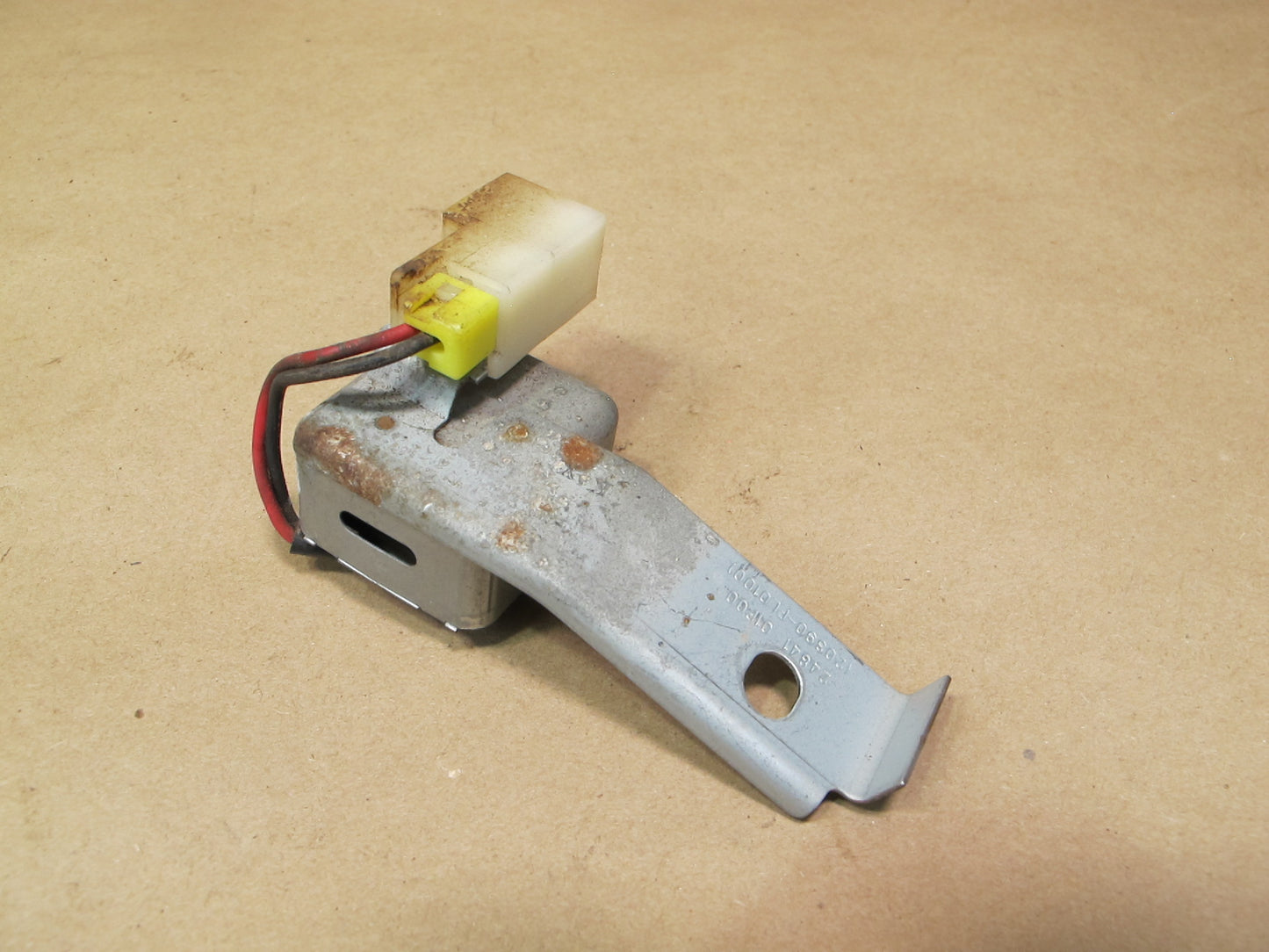 84-86 Nissan Z31 300ZX Buzzer Parking Alarm Module 24841-01P00 OEM