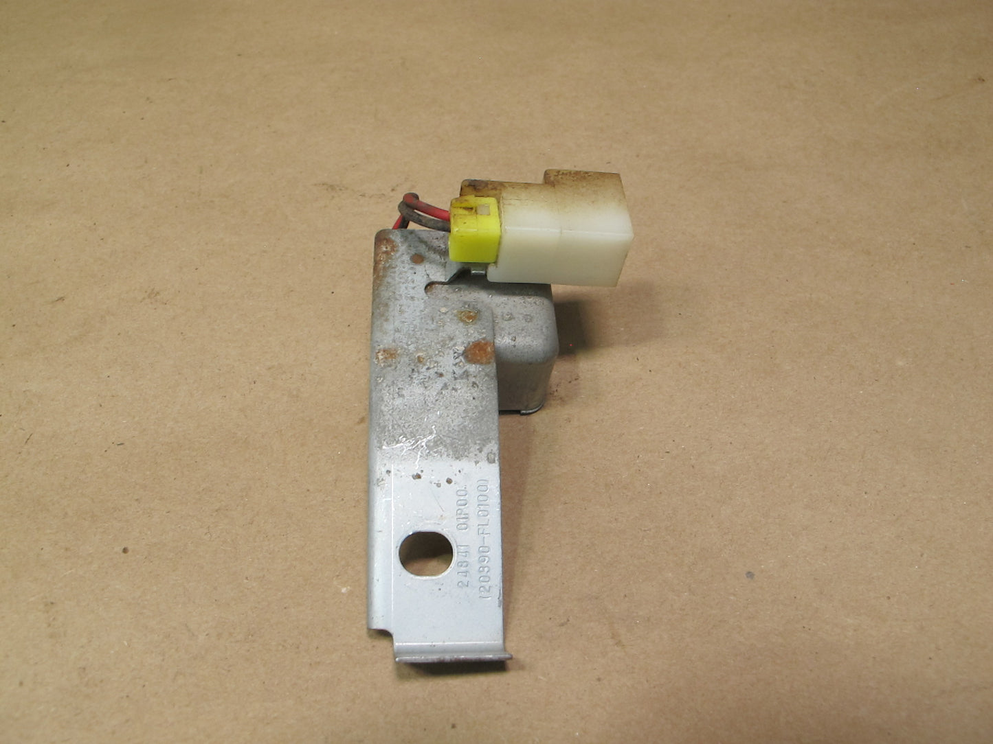 84-86 Nissan Z31 300ZX Buzzer Parking Alarm Module 24841-01P00 OEM