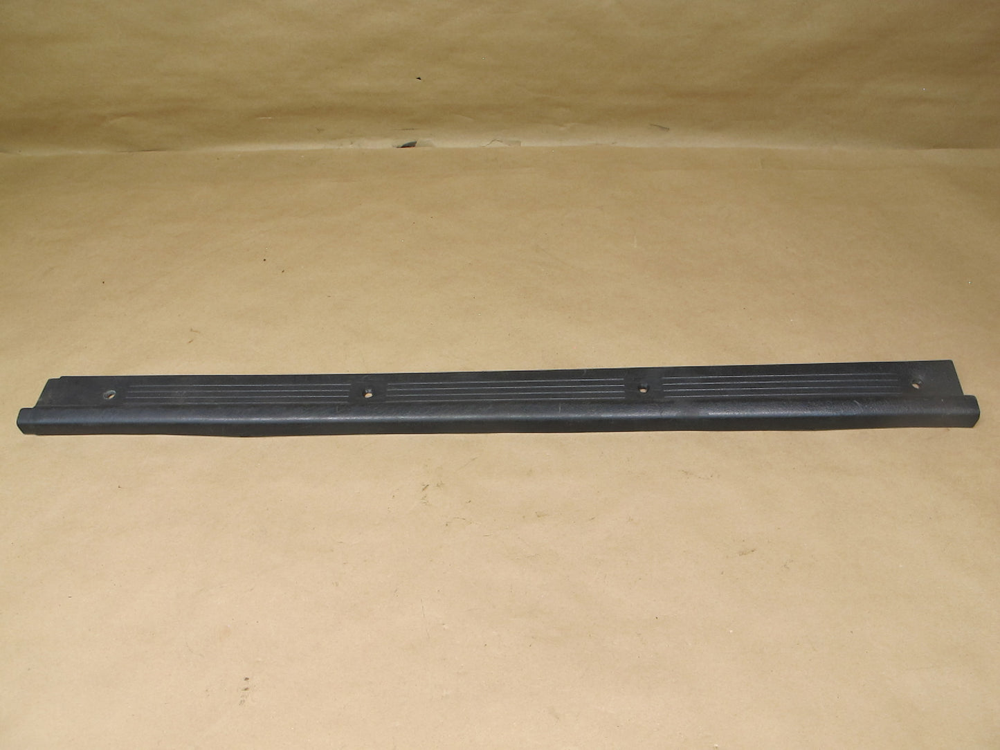 84-89 Nissan Z31 300ZX 2+0 Right Left Door Scuff Sill Plate Trim Panel Set OEM