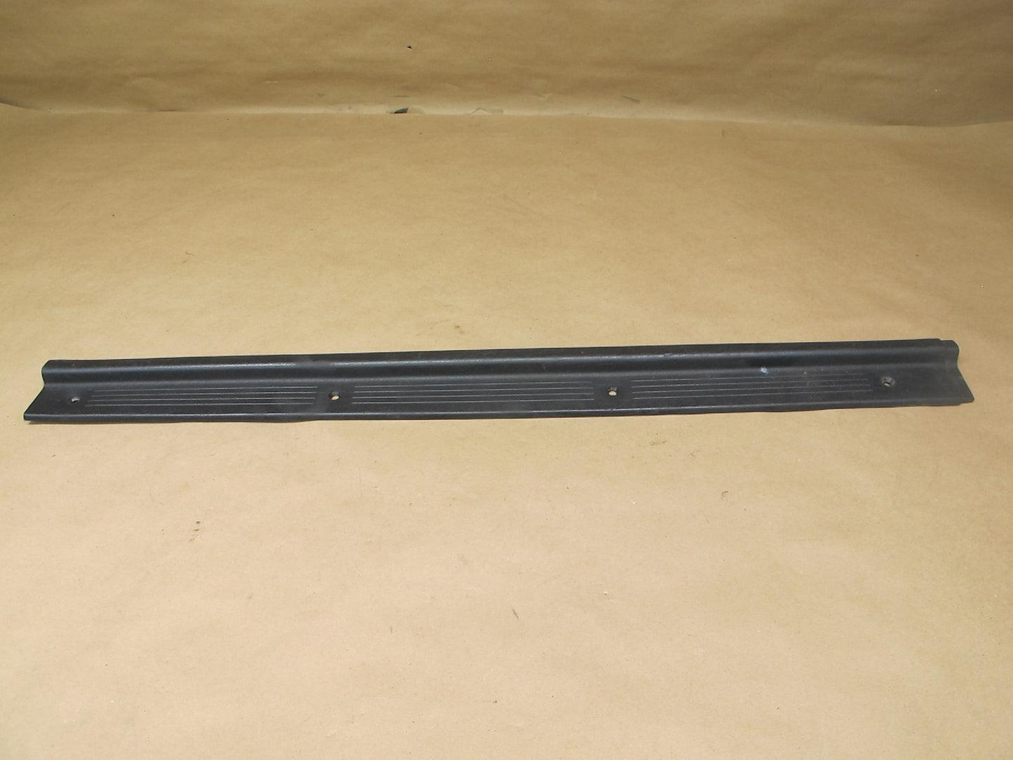 84-89 Nissan Z31 300ZX 2+0 Right Left Door Scuff Sill Plate Trim Panel Set OEM
