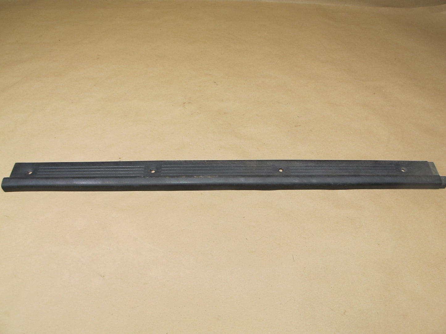 84-89 Nissan Z31 300ZX 2+0 Right Left Door Scuff Sill Plate Trim Panel Set OEM