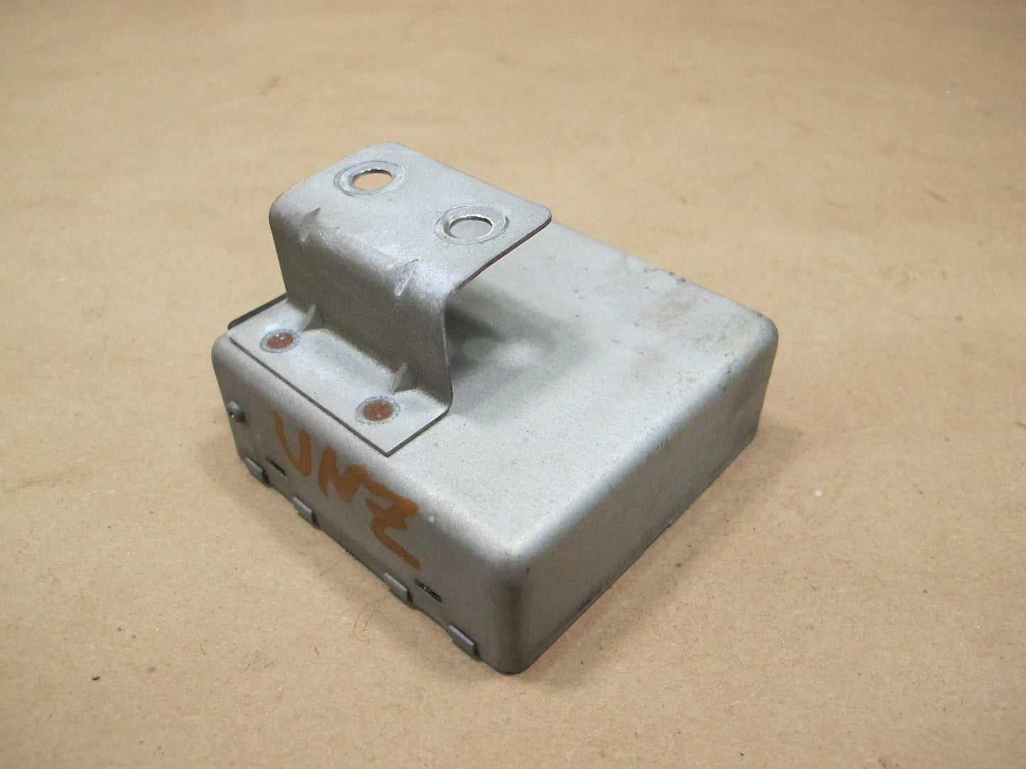 90-96 Nissan Z32 300ZX Theft Warning Control Module 28590-30P00 OEM