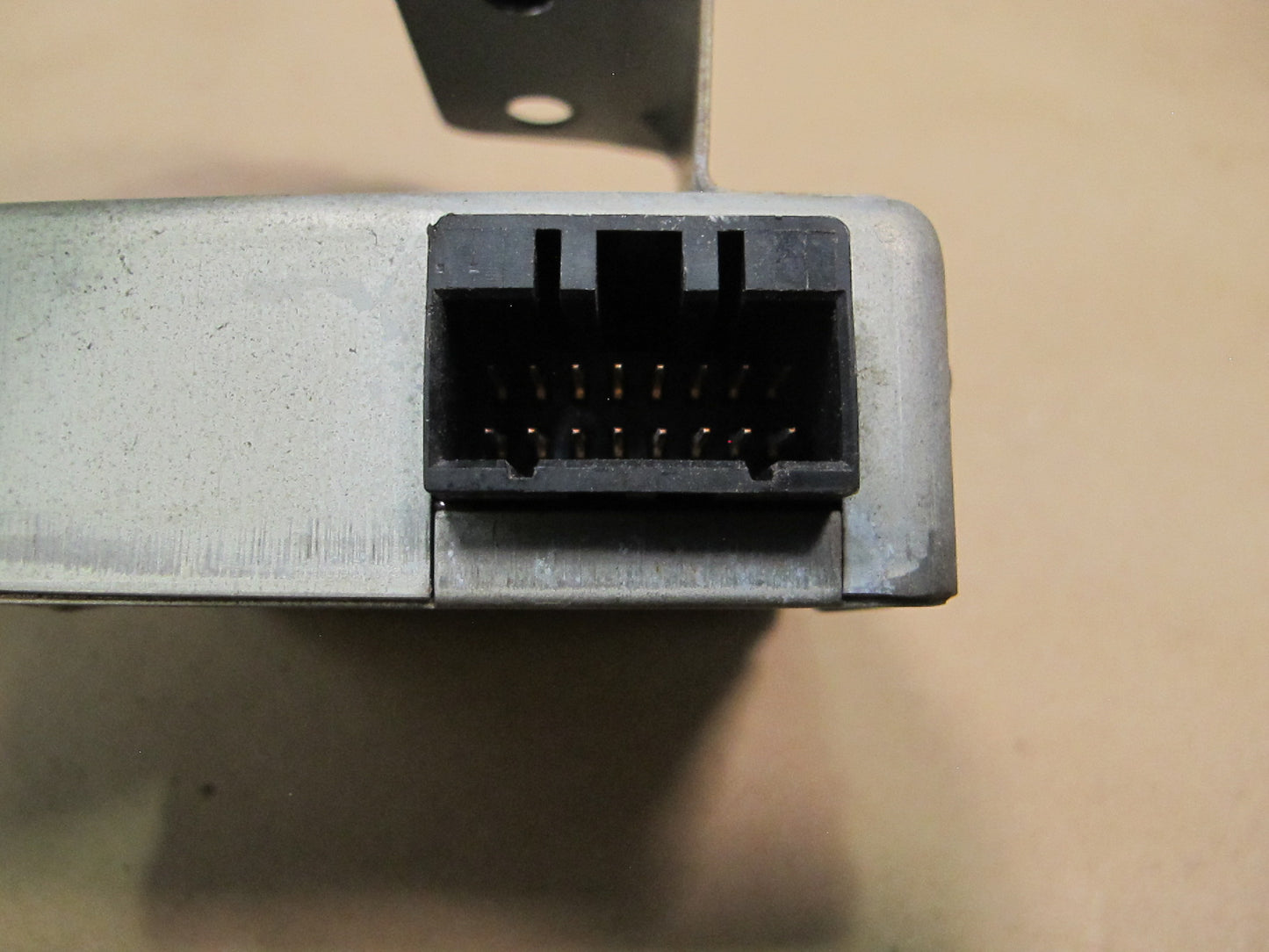 90-96 Nissan Z32 300ZX Theft Warning Control Module 28590-30P00 OEM