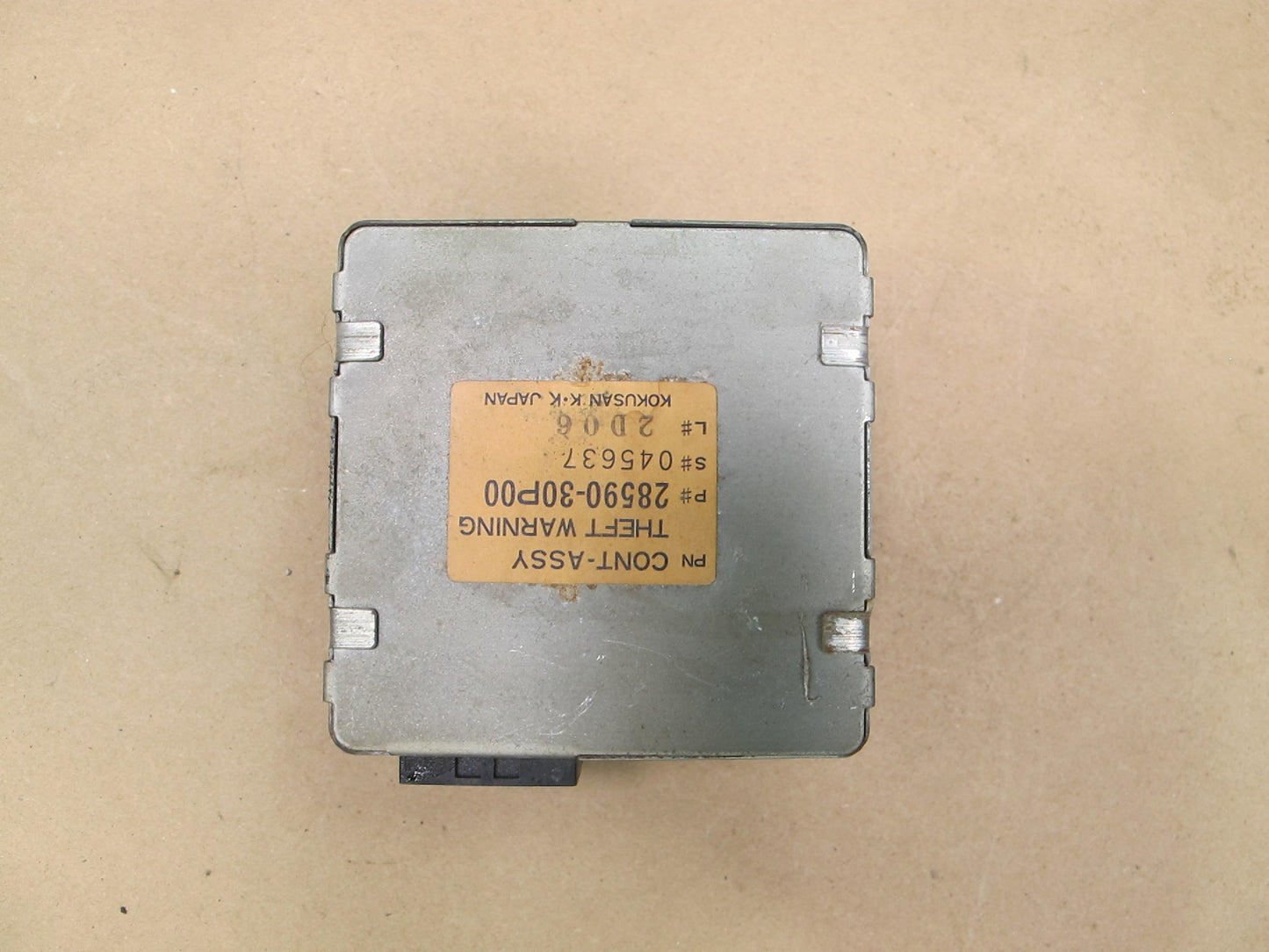 90-96 Nissan Z32 300ZX Theft Warning Control Module 28590-30P00 OEM