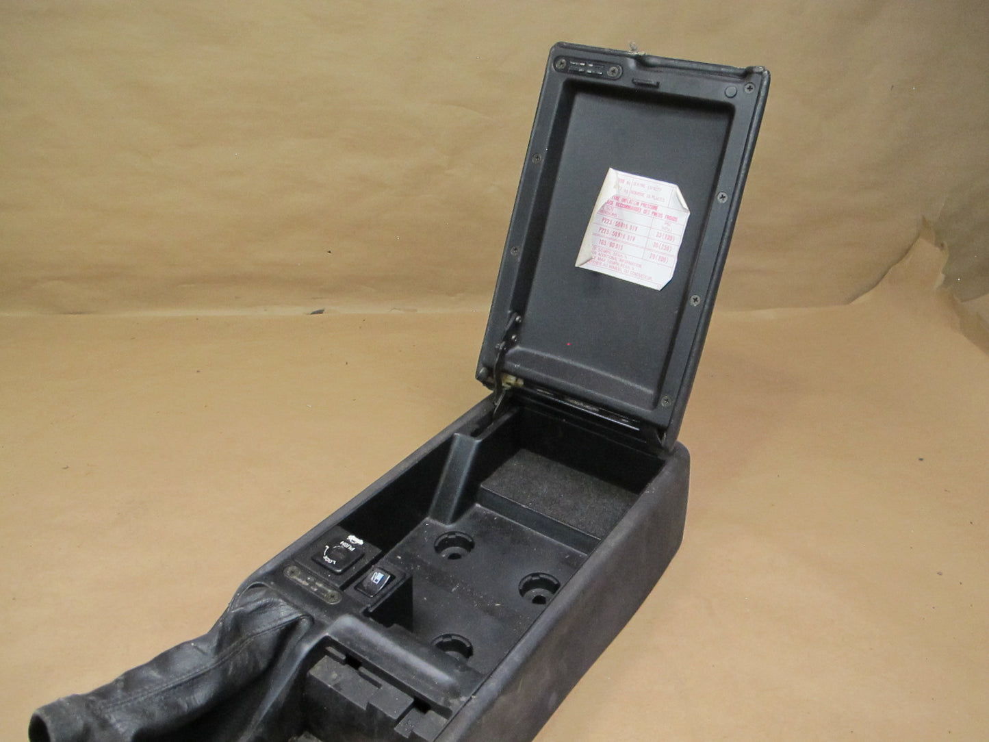 1993 Nissan Z32 300ZX Convertible Center Console Trim Cover Panel Armrest OEM