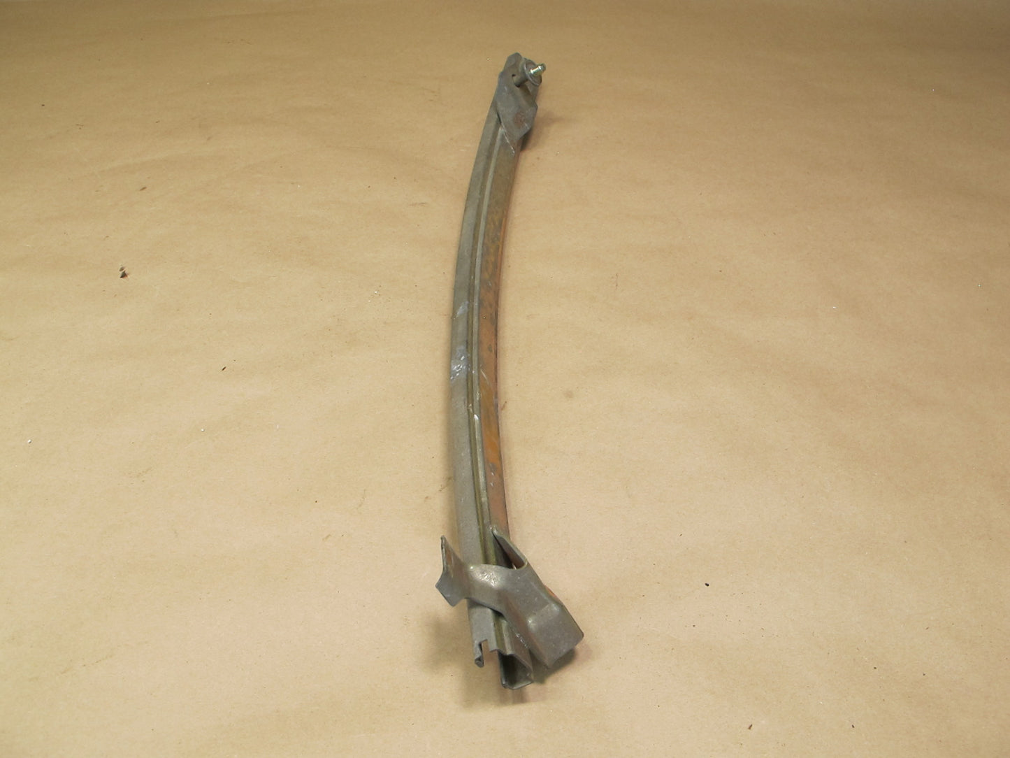 85-89 Nissan 300ZX Z31 2+0 Set of 2 Front Left Door Window Glass Guide OEM