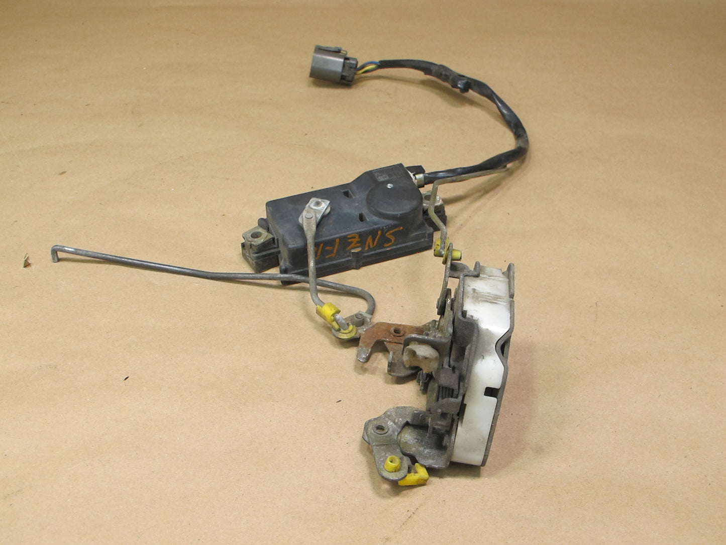 84-86 Nissan Z31 300ZX Front Right Passenger Door Lock Latch Actuator OEM