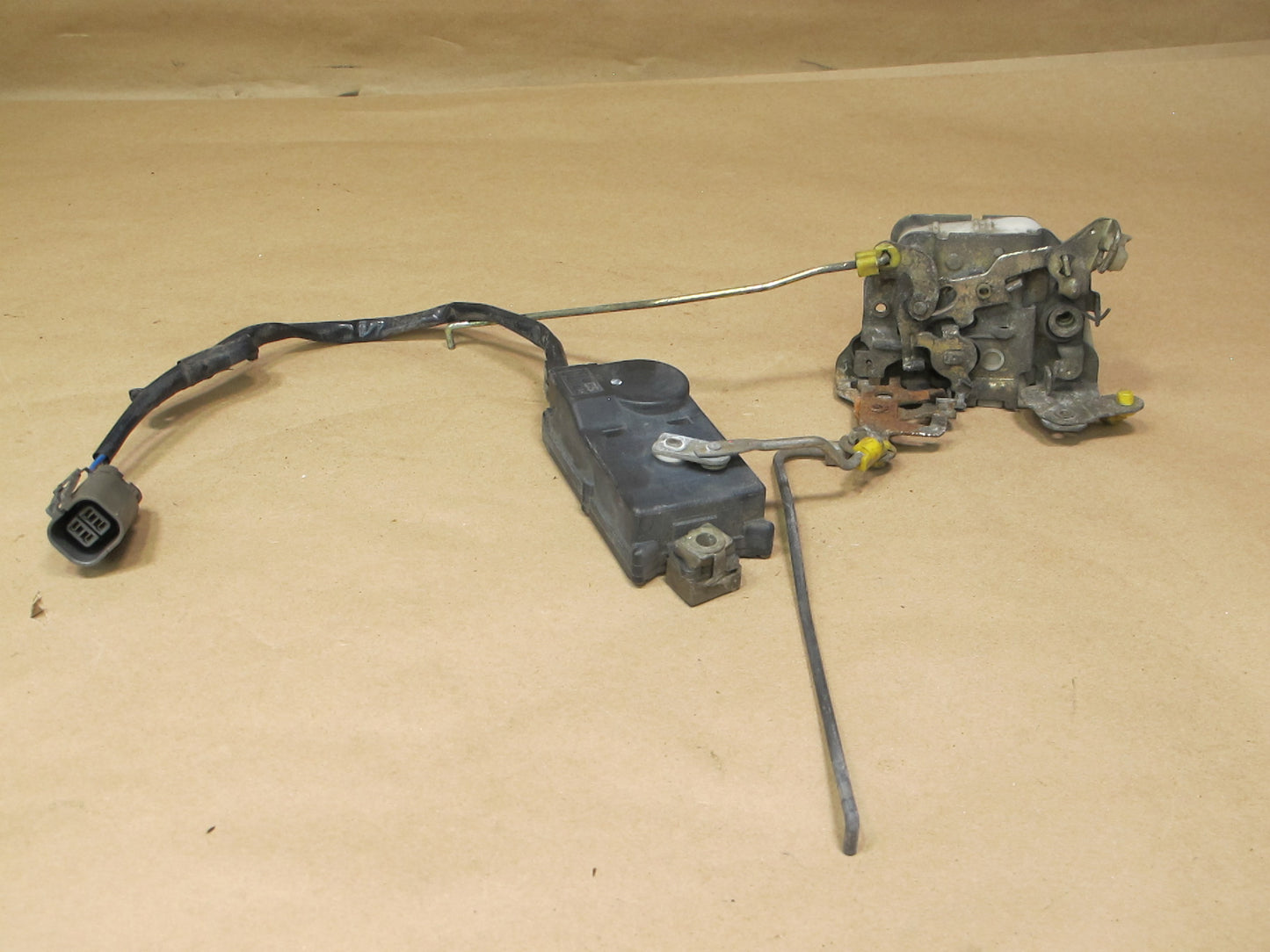 84-86 Nissan Z31 300ZX Front Right Passenger Door Lock Latch Actuator OEM