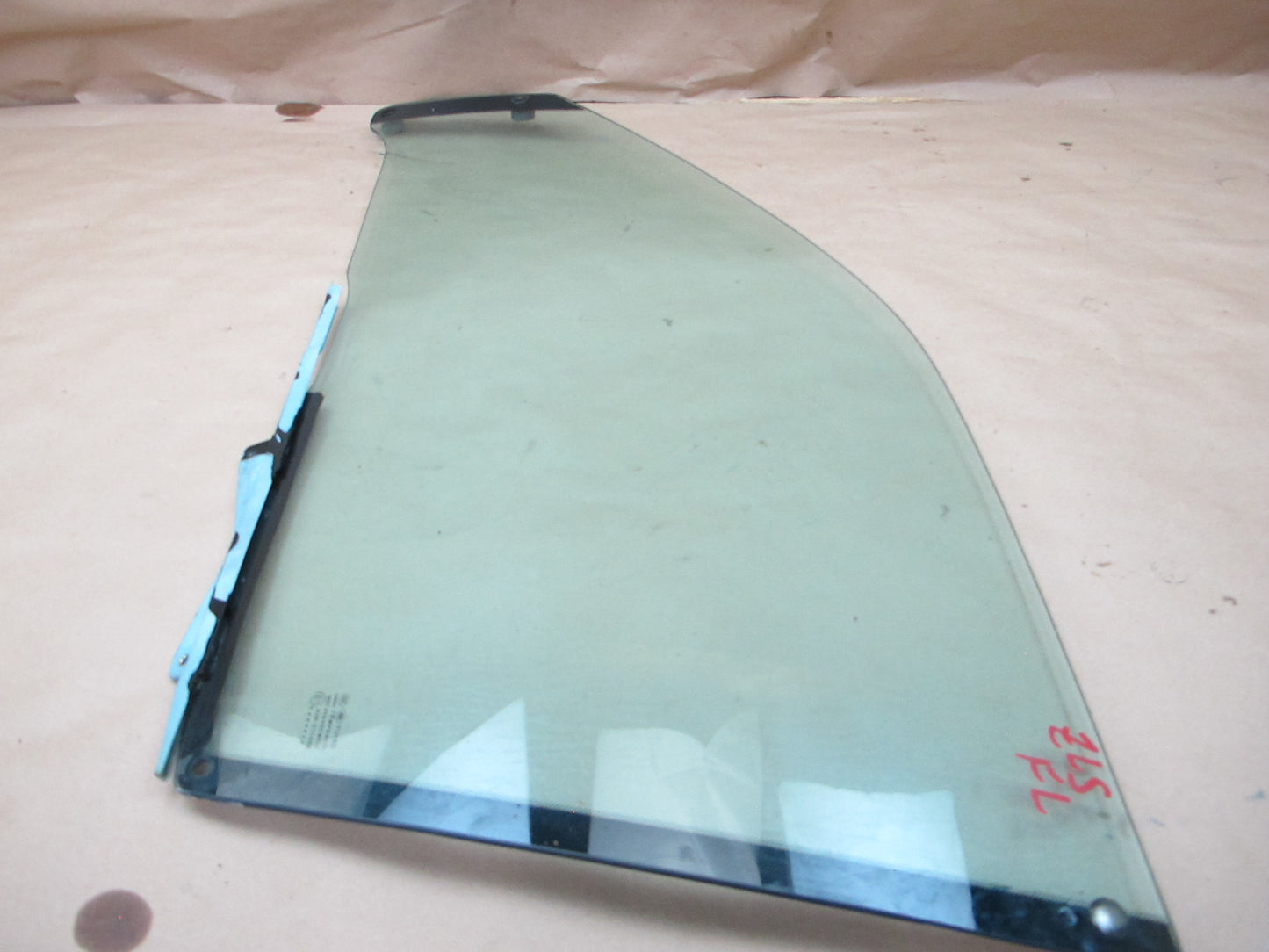 98-00 Lexus UCF20L LS400 Front Left Door Glass Window OEM