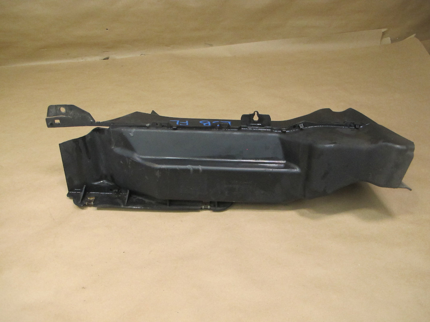 03-05 BMW E65 E66 7-SERIES Set of 2 Front Brake Caliper Air Vent Duct OEM