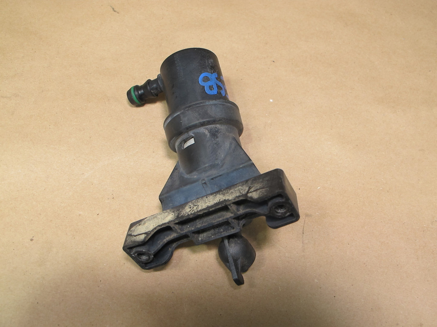 03-08 BMW E65 E66 Set of 2 Front Headlight Washer Spray Nozzle JET OEM