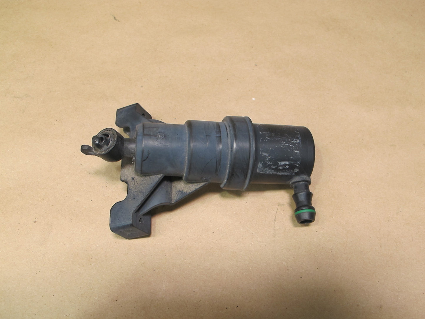 03-08 BMW E65 E66 Set of 2 Front Headlight Washer Spray Nozzle JET OEM