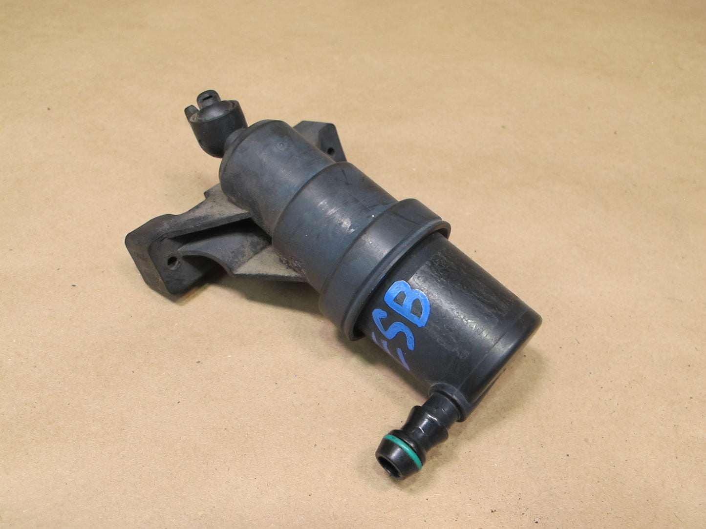 03-08 BMW E65 E66 Set of 2 Front Headlight Washer Spray Nozzle JET OEM