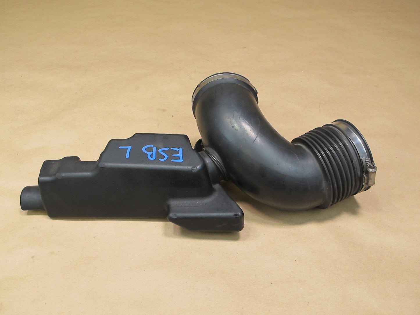 03-08 BMW E65 E66 E67 N73 Set of 2 Left & Right Air Intake Resonator OEM