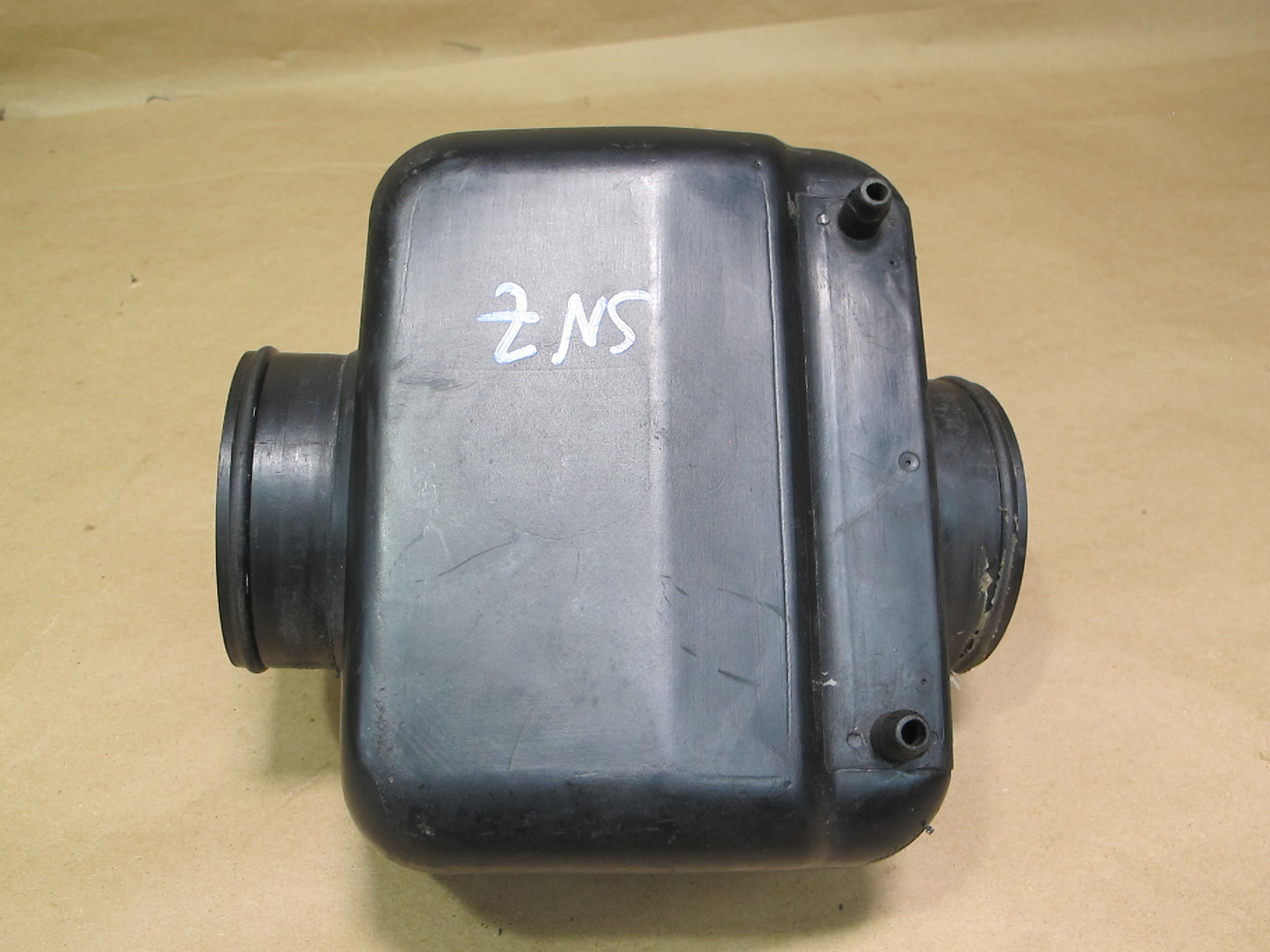 85-89 Nissan Z31 300ZX NON Turbo Air Intake Resonator 16580-01P00 OEM