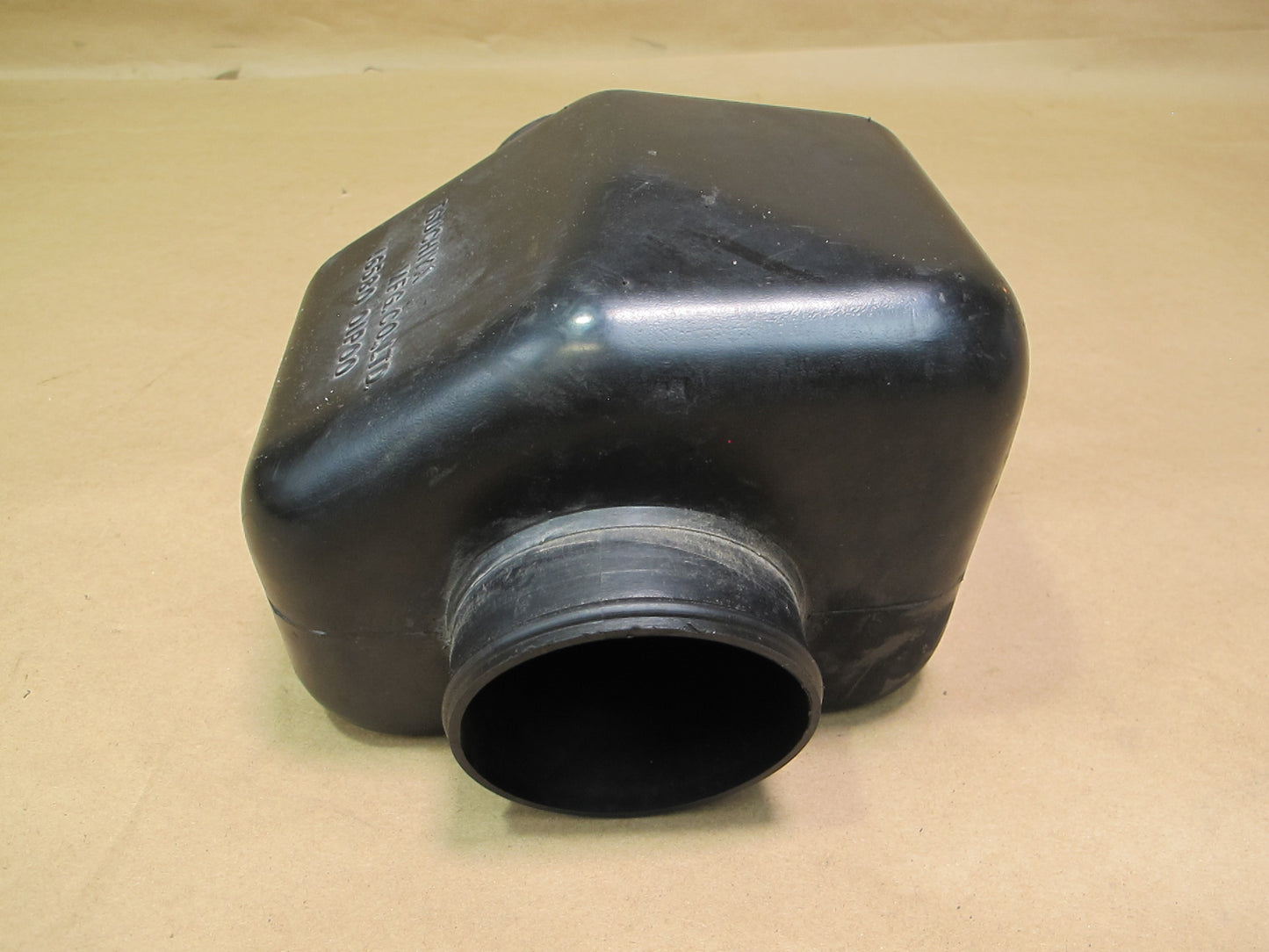 85-89 Nissan Z31 300ZX NON Turbo Air Intake Resonator 16580-01P00 OEM