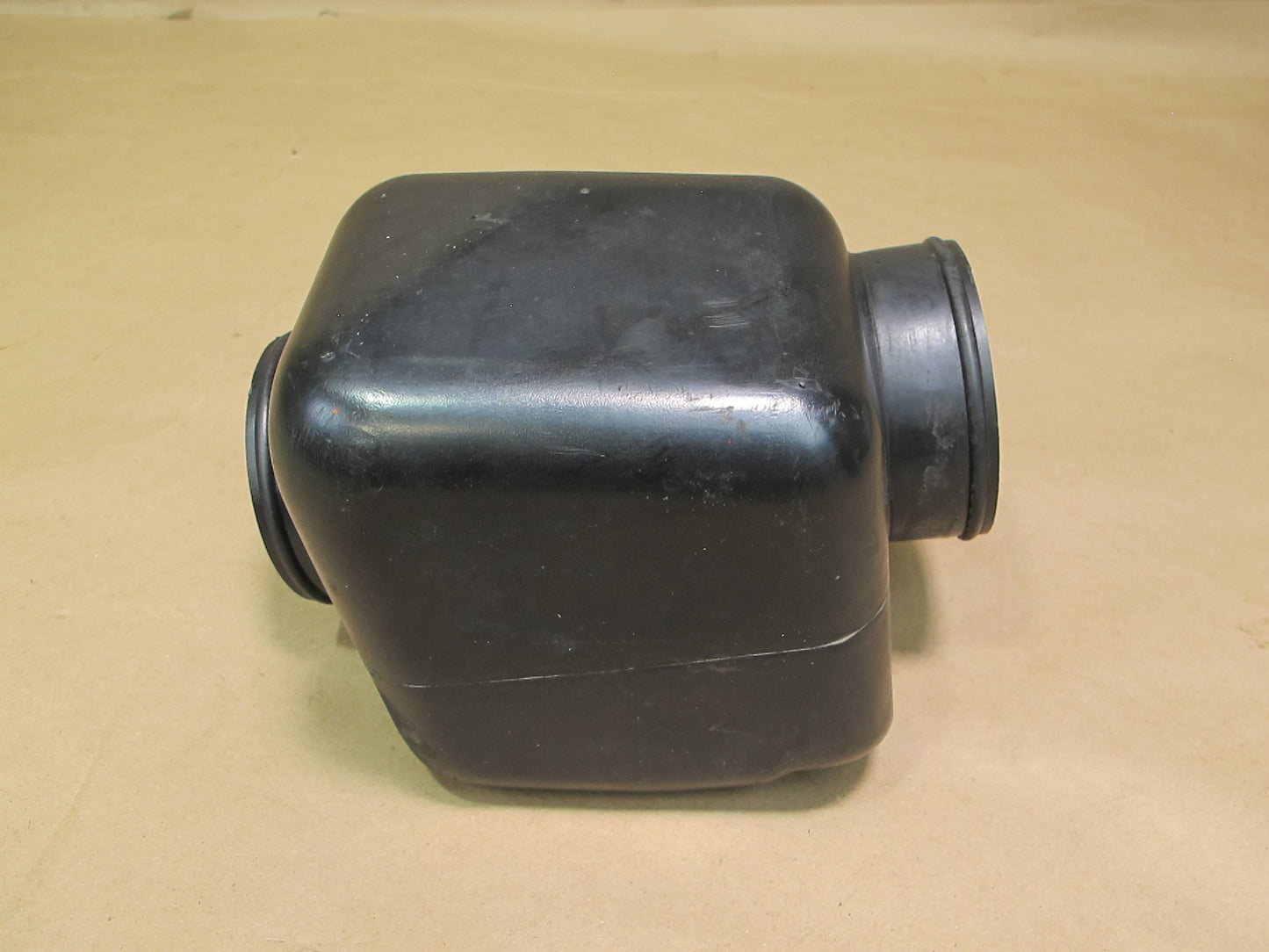 85-89 Nissan Z31 300ZX NON Turbo Air Intake Resonator 16580-01P00 OEM