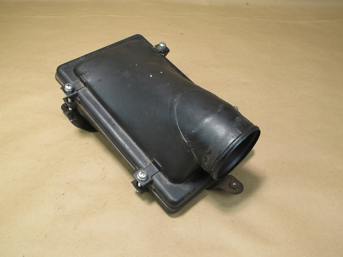 85-89 Nissan Z31 300ZX NON Turbo Air Intake Cleaner Filter Box OEM