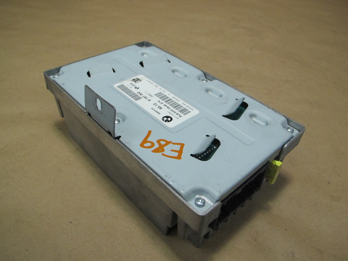 09-16 BMW E89 Z4 AM FM Radio Tuner Hi-fi System Amp Amplifier 65129197002 OEM