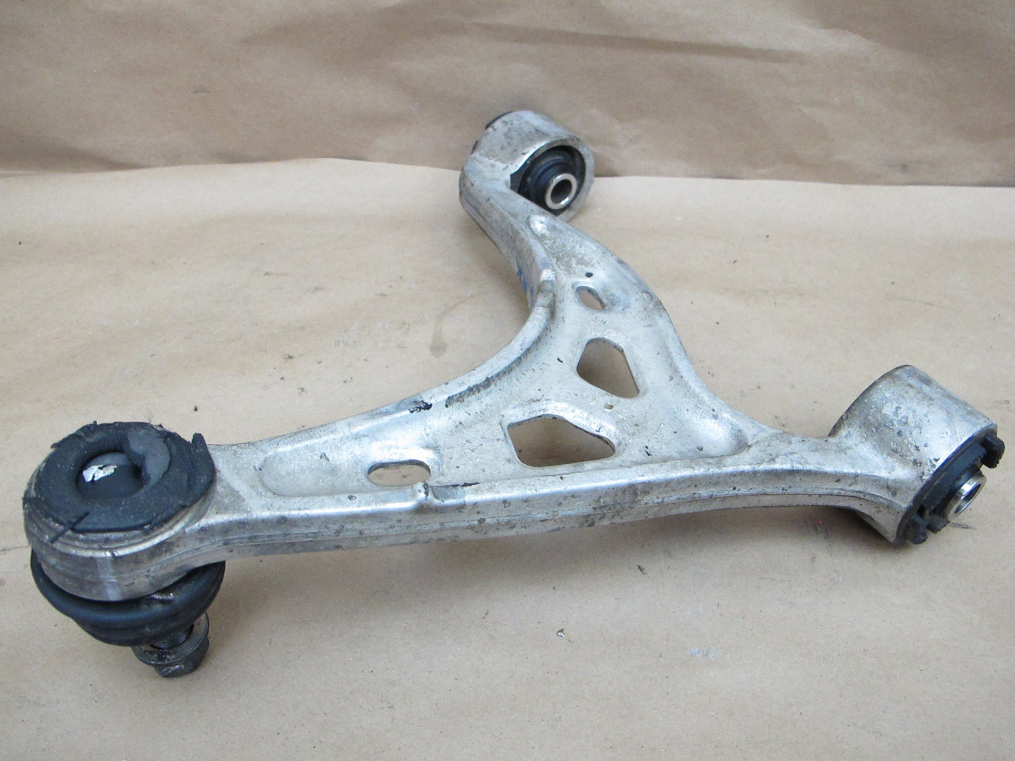 94-00 Lexus UZZ30 SC300 SC400 Rear Right Upper Control Arm OEM