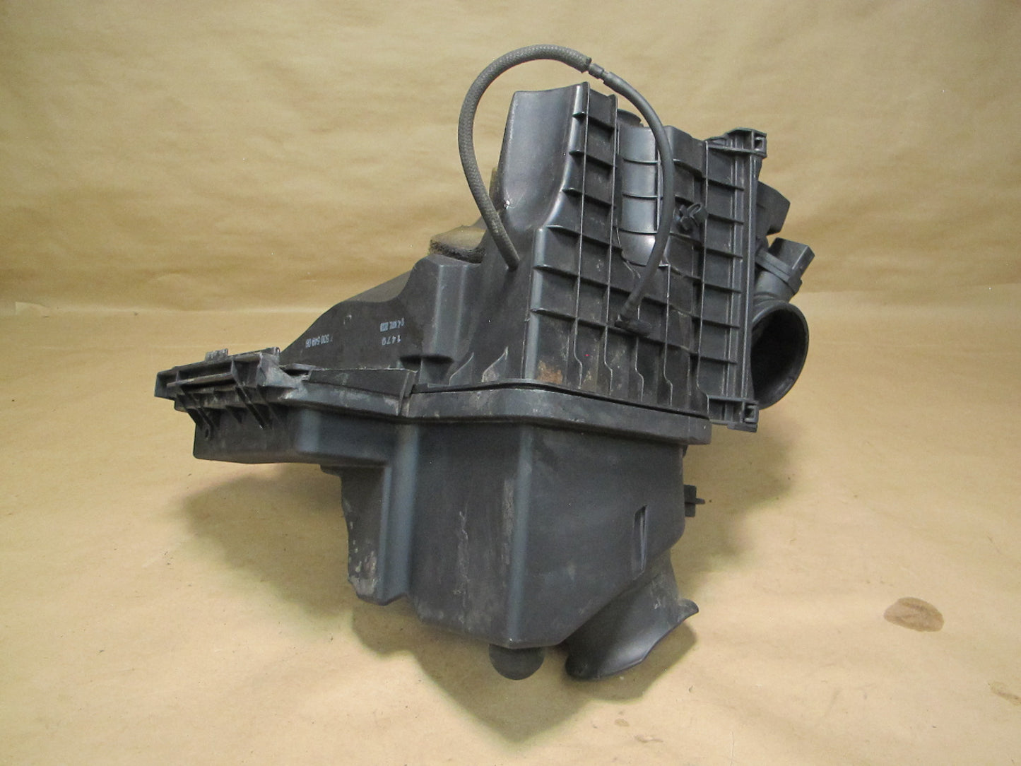 03-08 BMW E65 E66 N73 Left Air Intake Cleaner Filter Box w MAF Sensor OEM