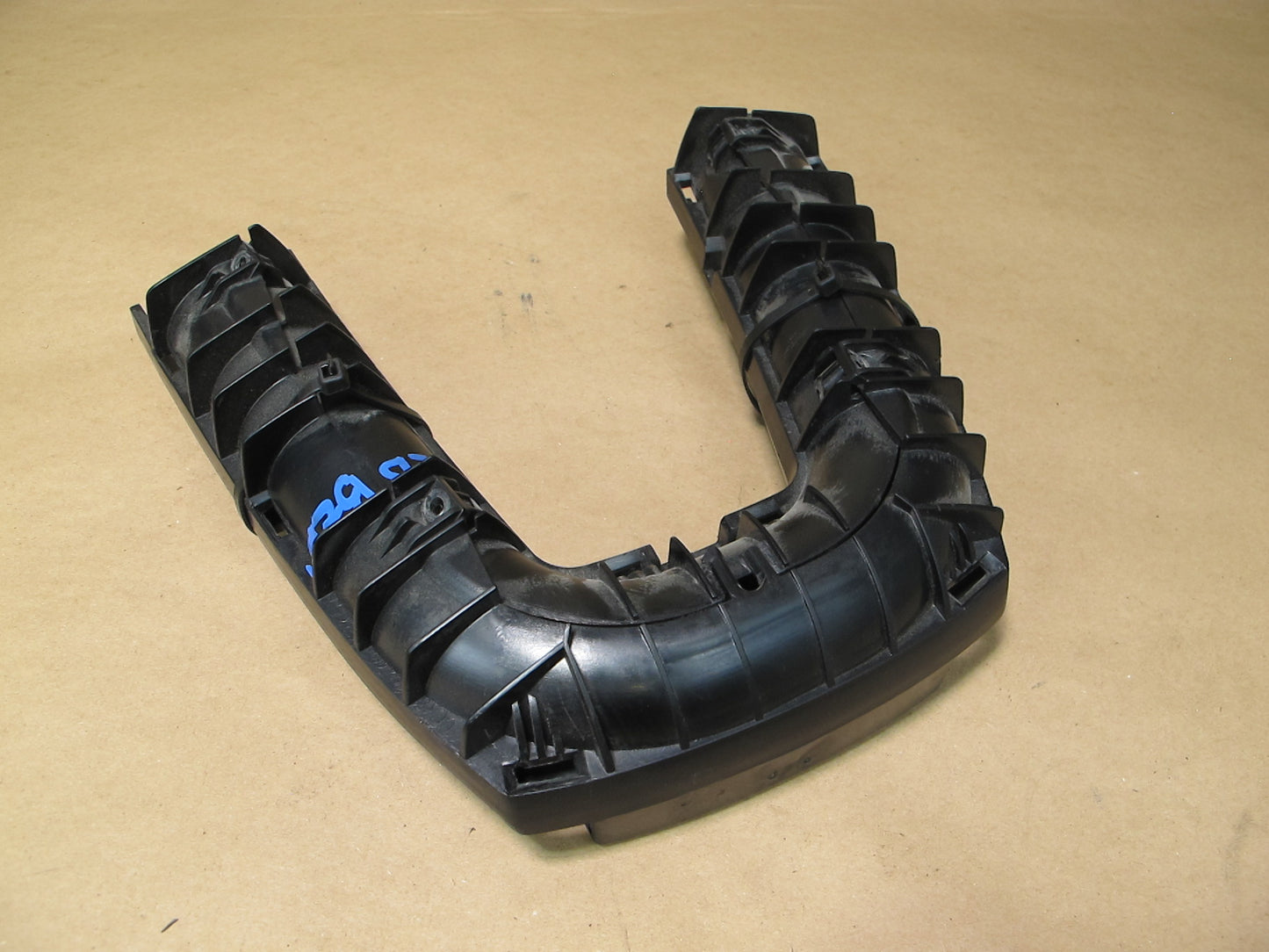03-08 BMW E85 Z4 Rear Left & Right Roll Bar Trim Mount Inner Cover Set OEM