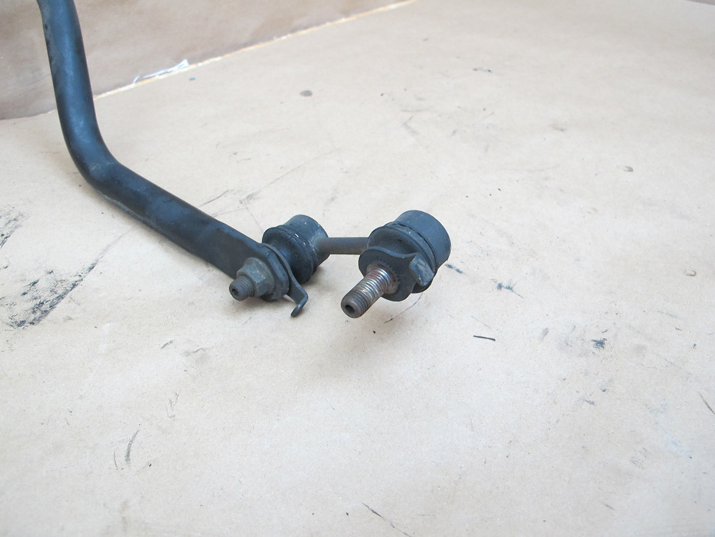 97-00 Lexus UZZ30 SC400 Rear Stabilizer Sway Bar w Links OEM